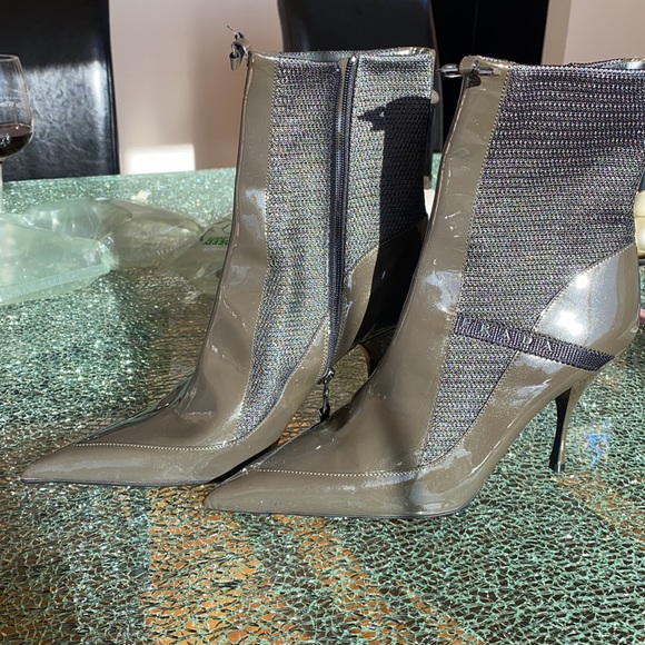 PRADA Athracite patent and mesh pointy toe booties with sleek, sexy heels NWT 7 - Picture 5 of 13